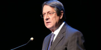 Αναστασιάδης: Πιο αποδοτική η ιδιωτικοποίηση των αεροδρομίων