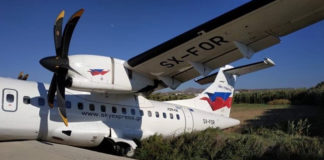 Αεροσκάφος έπεσε σε χαντάκι στο αεροδρόμιο της Νάξου