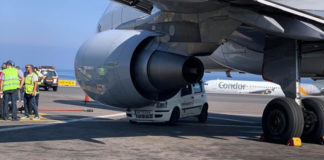 Αυτοκίνητο συγκρούστηκε με κινητήρα αεροπλάνου στο Ηράκλειο