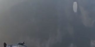 Πτήση μέσα από την υψηλότερη σπηλιά του κόσμου