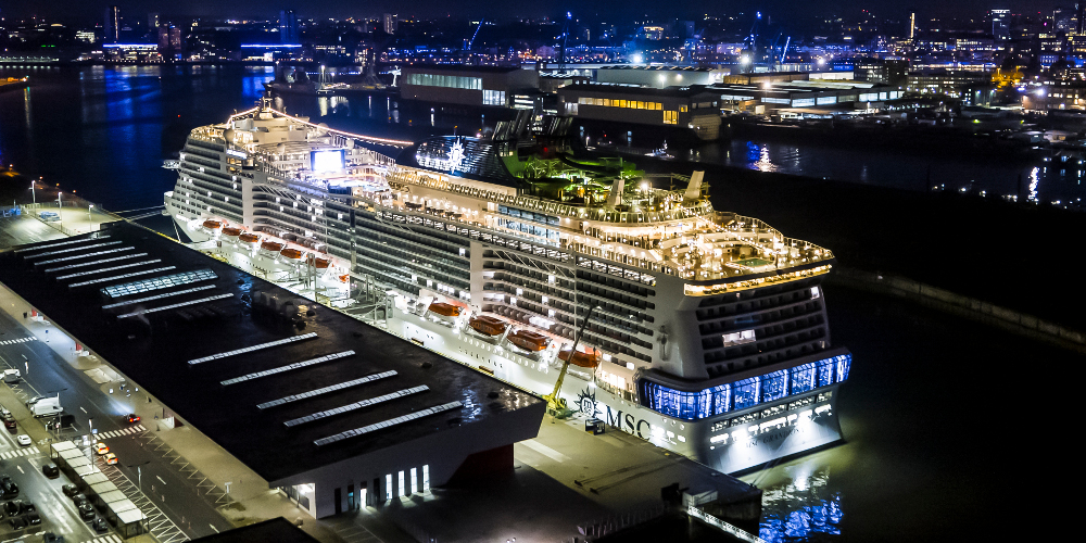Drone_MSC-Grandiosa_Steinwerder005