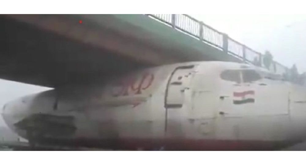 5722485