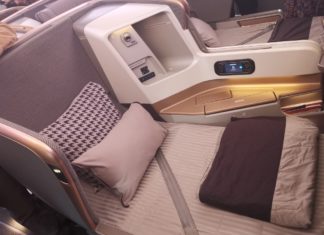 Μέσα στο A350-900 της Singapore