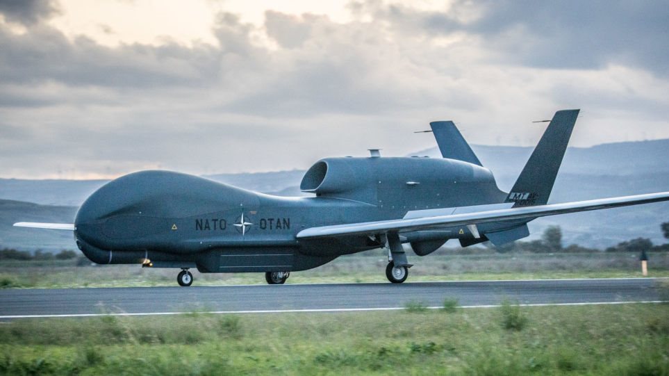 Kataskopeftiko_aeroplano_NATO