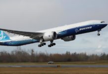 Βίντεο: Στον αέρα το Boeing 777Χ για την παρθενική του πτήση