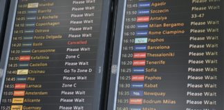 Οδηγίες της ελληνικής πρεσβείας για τους εγκλωβισμένους στο αεροδρόμιο Stansted