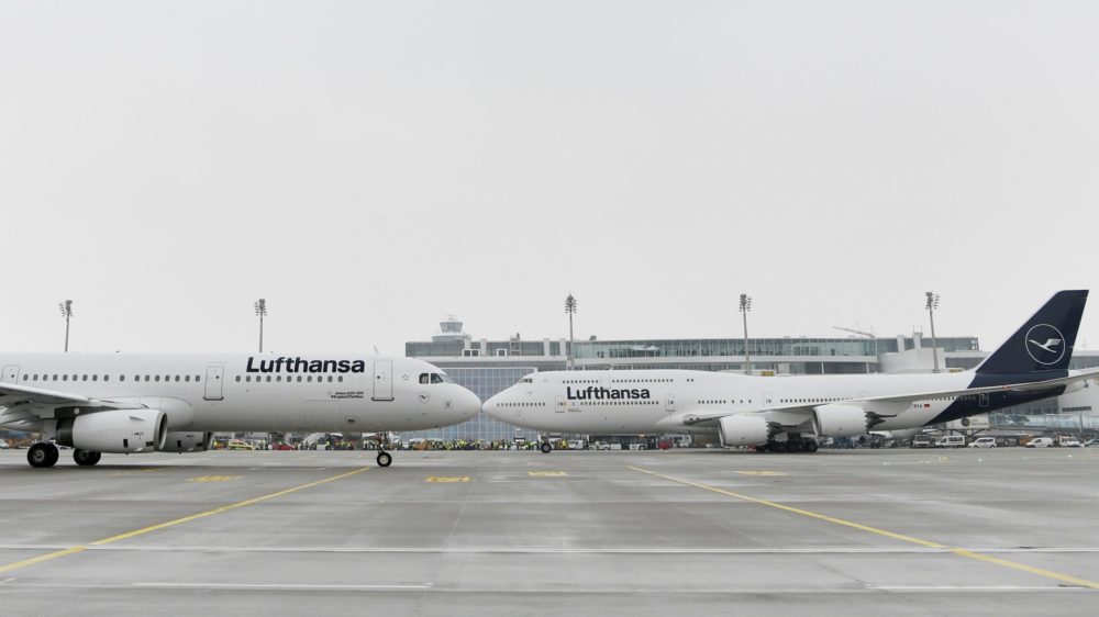 csm_180208_A321uB747_1_d44215a379