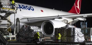 Η Ισπανία κατηγορεί την Τουρκία για πειρατεία-Στοπ σε αεροσκάφος που μετέφερε αναπνευστήρες