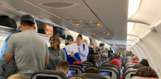 ΗΠΑ: Κανένα μέτρο προστασίας σε πτήση της American Airlines