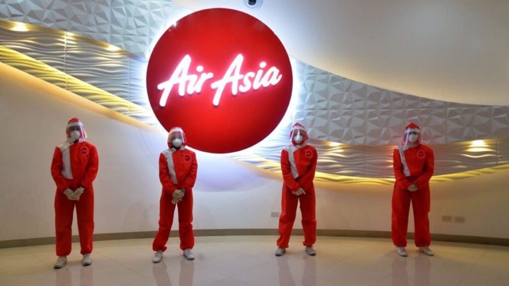 airasia-uniform-3-puey-quinones