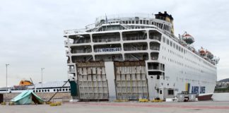 Τούρκοι επιβάτες του «Ελ. Βενιζέλος» παραβίασαν την καραντίνα