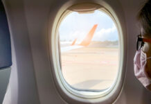 FT: «Αποκύημα της φαντασίας» η κοινωνική αποστασιοποίηση στις πτήσεις