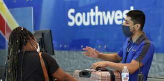 ΗΠΑ: Μειωμένη ζήτηση στις αερομεταφορές λόγω πανδημίας