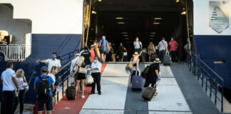 Θεοχάρης: Δεν θα αυξηθεί η πληρότητα στα πλοία