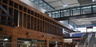 Χωρίς εορτασμούς το άνοιγμα του νέου αεροδρομίου Βερολίνου: «Γίναμε περίγελος»