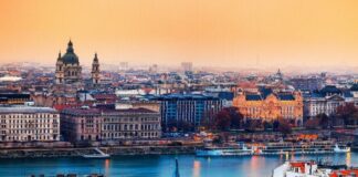 Τέλος οι τουρίστες προς την Ουγγαρία