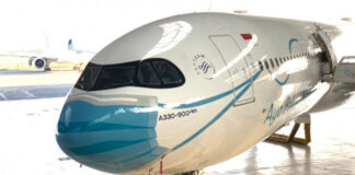 Κορωνοϊός: Πώς θα προστατευτείτε στο αεροπλάνο