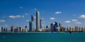 Reuters-Αμπου Ντάμπι: Ακυρώνεται project 3 δισ. δολ. για την κατασκευή τερματικού σταθμού