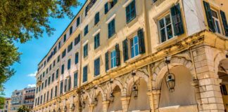 Αυξημένη από πέρυσι η ταξιδιωτική κίνηση του Πάσχα – Πού θα ταξιδέψουν οι Έλληνες