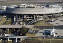 Αυξημένα τα μέτρα ασφαλείας στα αεροδρόμια του Παρισιού