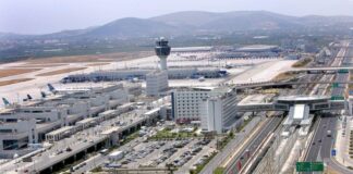 Έρευνα: Αυξημένες οι πτήσεις προς την Ελλάδα και τον Αύγουστο