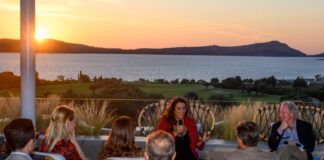 “The Spirit of Democracy Weekend” στην Costa Navarino
