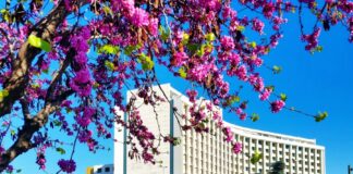 Συνεργασία της Hilton με την Ιονική Ξενοδοχειακή για την ανάπτυξη πολυτελούς ξενοδοχείου και ιδιωτικών κατοικιών