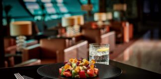 Aύξηση στα vegan γεύματα στις πτήσεις της Emirates λόγω του Veganuary