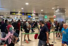 Χάος στο αεροδρόμιο της Μαδρίτης από τουρίστες–Έκτακτες προσλήψεις αστυνομικών για να μειωθούν οι ουρές