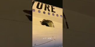 Αεροπλάνο της Emirates πέταγε για 14 ώρες με μια τρύπα στη μία του πλευρά