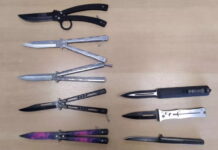 Προσπάθησε να μπει στο αεροπλάνο για Γερμανία με οκτώ μαχαίρια