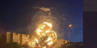 Στρατιωτικό αεροπλάνο συνετρίβη σε πολυκατοικία στη Ρωσία: Στις φλόγες ολόκληρη γειτονιά