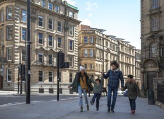 Emirates: Υποδέχεται την εορταστική περίοδο προσφέροντας χιλιάδες Μίλια μέσω του Skywards