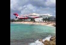 Προσγείωση πάνω από το κεφάλι των λουόμενων στο αεροδρόμιο του Saint Martin