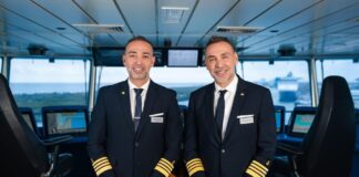 Έλληνες οι αδερφοί Δημήτριος και Τάσος Καφετζής που χρίστηκαν συγκυβερνήτες του Celebrity Ascent