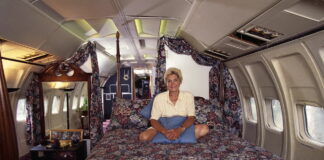 Πώς είναι να ζεις μέσα σε αεροπλάνα -Οι άνθρωποι που τα έκαναν σπίτια τους