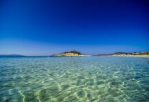 Στον τουρισμό πολυτελείας η Ελαφόνησος