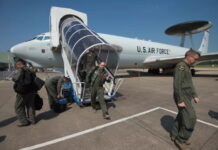 Λάρισα: Πεζοναύτες των ΗΠΑ «καταλαμβάνουν» το αεροδρόμιο της 110 ΠΜ