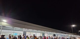 Ρόδος: Οργισμένοι οι Βρετανοί με ταξιδιωτικά γραφεία και αεροπορικές