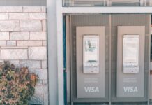 Visa: Εγκατάσταση των πρώτων σημείων αυτόματης έκδοσης εισιτηρίων σε Ακρόπολη, Αρχαία Ολυμπία, Επίδαυρο και Δελφούς