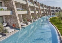 Το W Costa Navarino επιστρέφει στις 9 Απριλίου