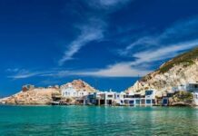 To National Geographic προτείνει Μήλο και Τήνο για διακοπές το 2024