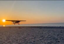 Αναγκαστική προσγείωση μικρού αεροπλάνου σε παραλία