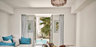 Το Nikki Beach Resort & Spa Santorini: Summer Opening Party του στις 8 Ιουνίου