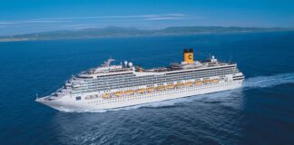 Το κρουαζιερόπλοιο Costa Fortuna στον Πειραιά