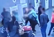Βία με επιβάτες και αστυνομικούς στο αεροδρόμιο του Μάντσεστερ