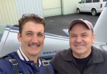 Νεκρός ο εκπαιδευτής πτήσεων του Top Gun-Συνετρίβη το αεροσκάφος του