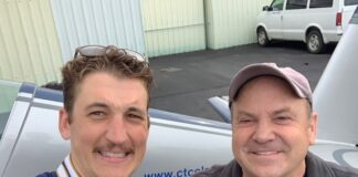 Νεκρός ο εκπαιδευτής πτήσεων του Top Gun-Συνετρίβη το αεροσκάφος του