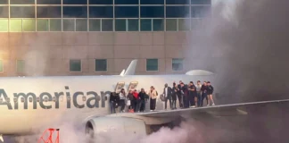 Φωτιά σε Boeing της American Airlines μετά την προσγείωσή του στο Ντένβερ