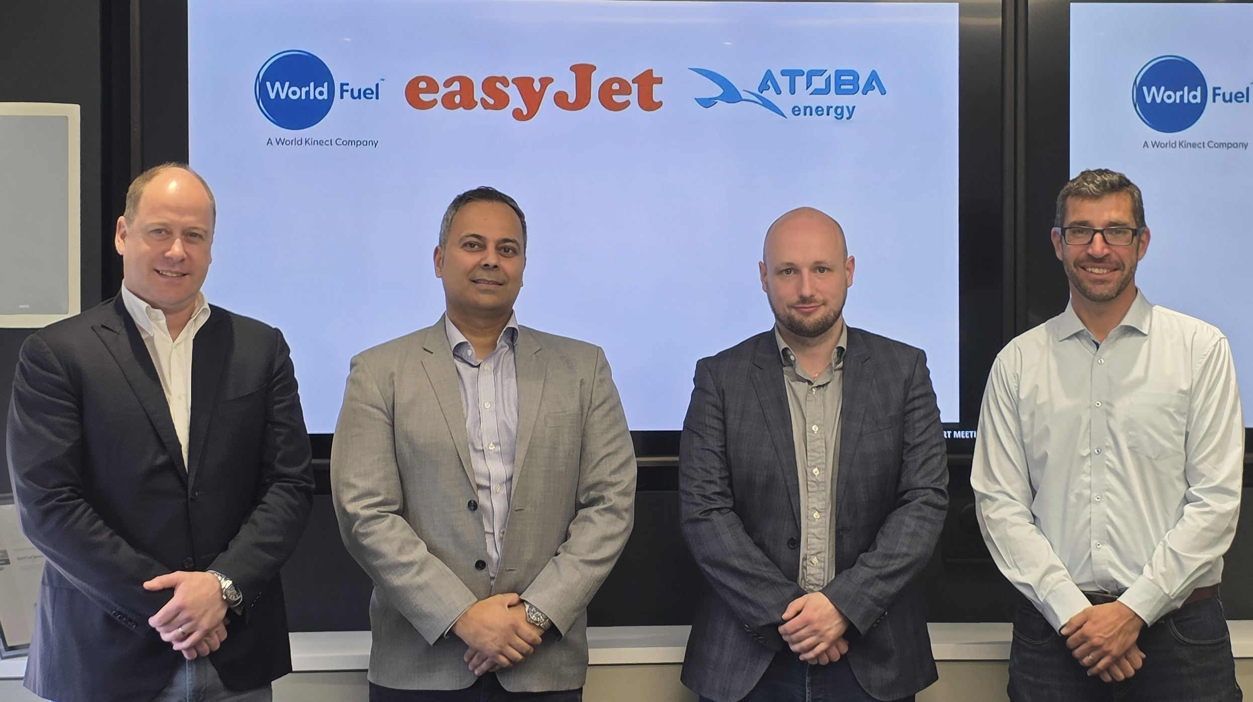 Duncan Storey (World Fuel), Raminder Shergill (easyJet), Adam Baker (easyJet), Arnaud Namer (ATOBA)